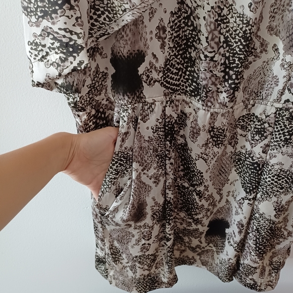 Satin Snakeskin Patterned Dress - Picture 8 of 9